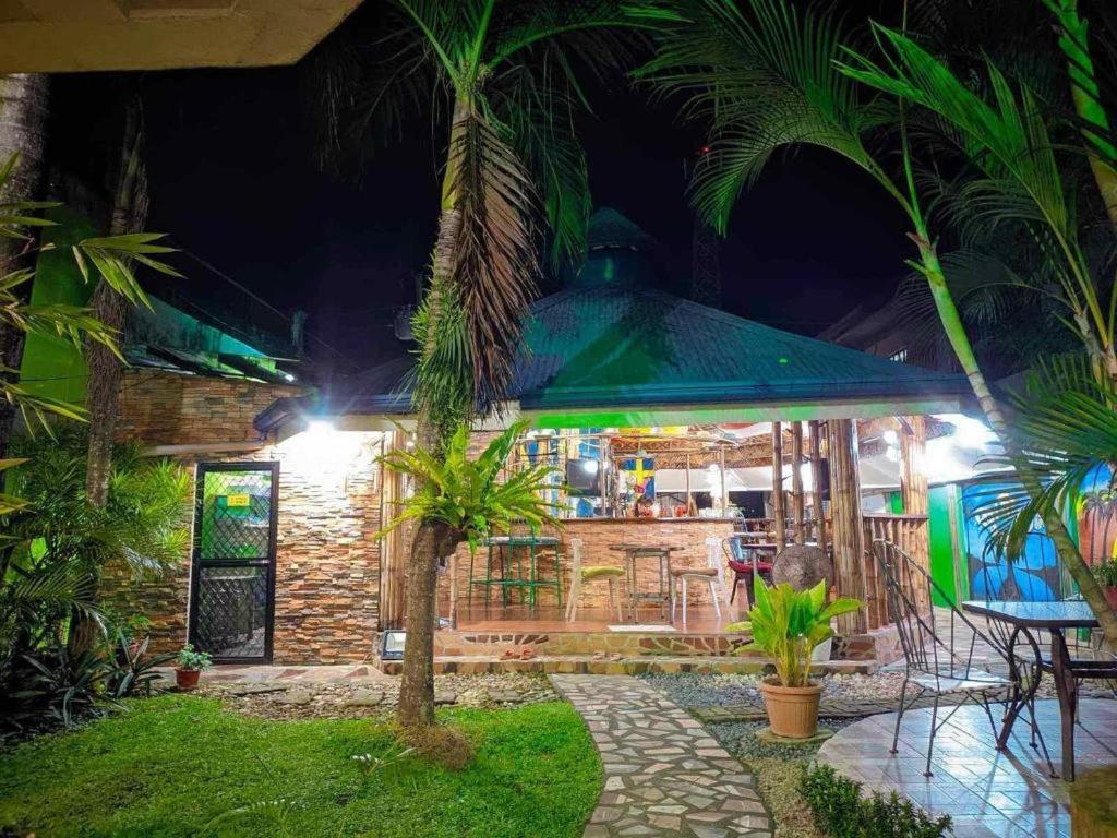 Bamboo Garden Boutique Hotel Tacloban Dış mekan fotoğraf