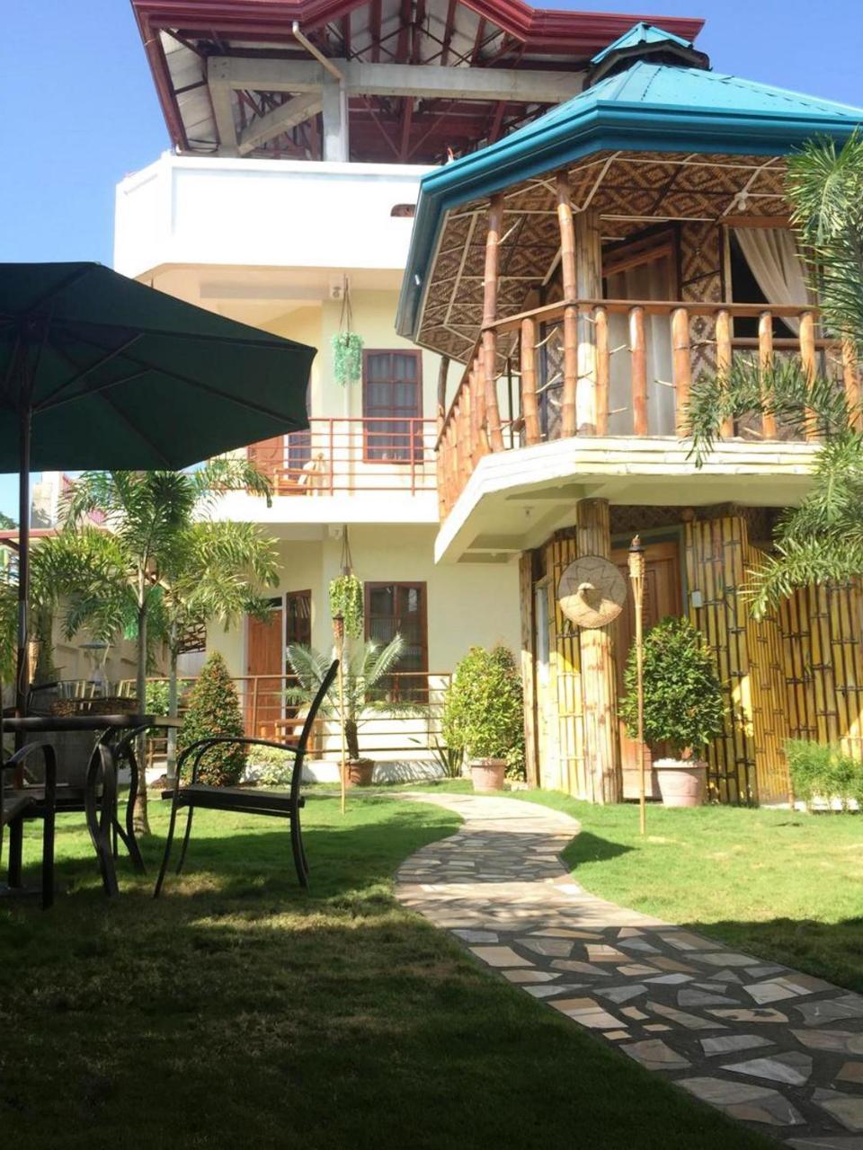 Bamboo Garden Boutique Hotel Tacloban Dış mekan fotoğraf